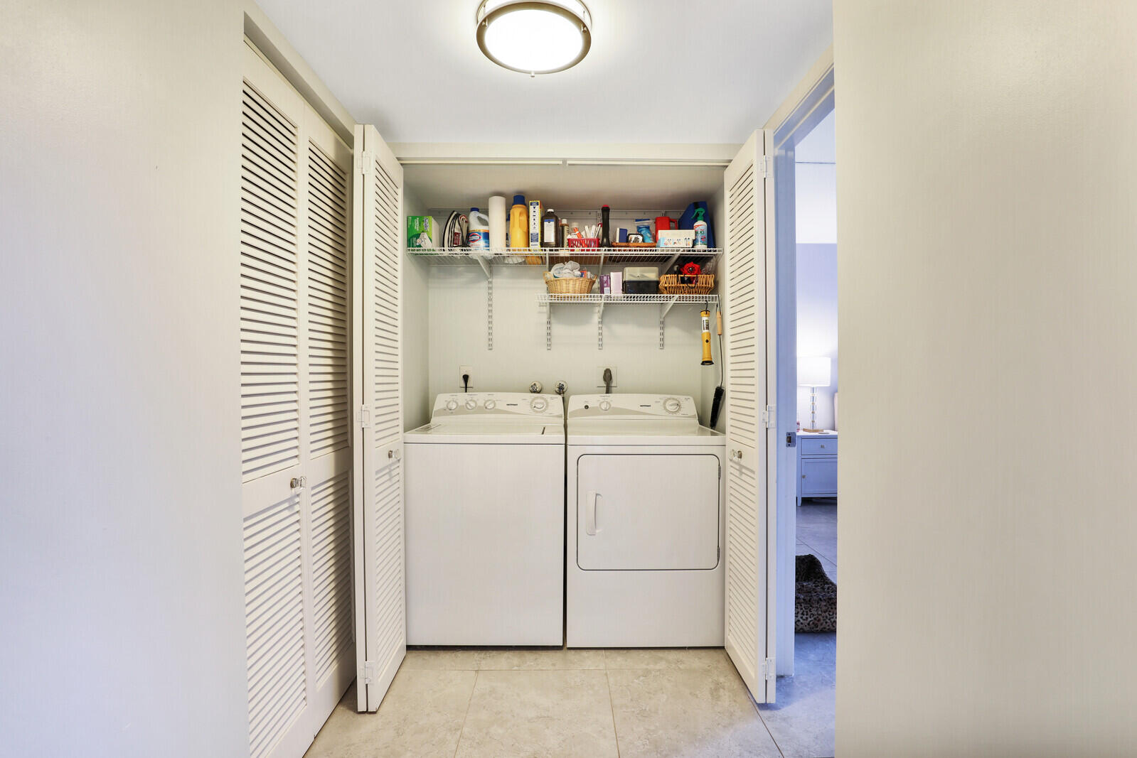 800 Jeffery Street, Unit 201 Boca Raton, FL 33487 - Photo 31 of 50 Laundry