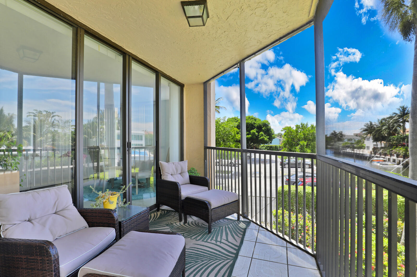 800 Jeffery Street, Unit 201 Boca Raton, FL 33487 - Photo 38 of 50 Patio