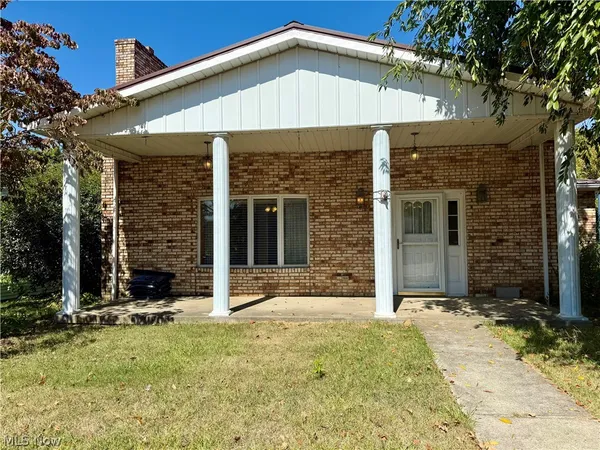$189,000 | 46605 Main Street, Jacobsburg, OH 43933