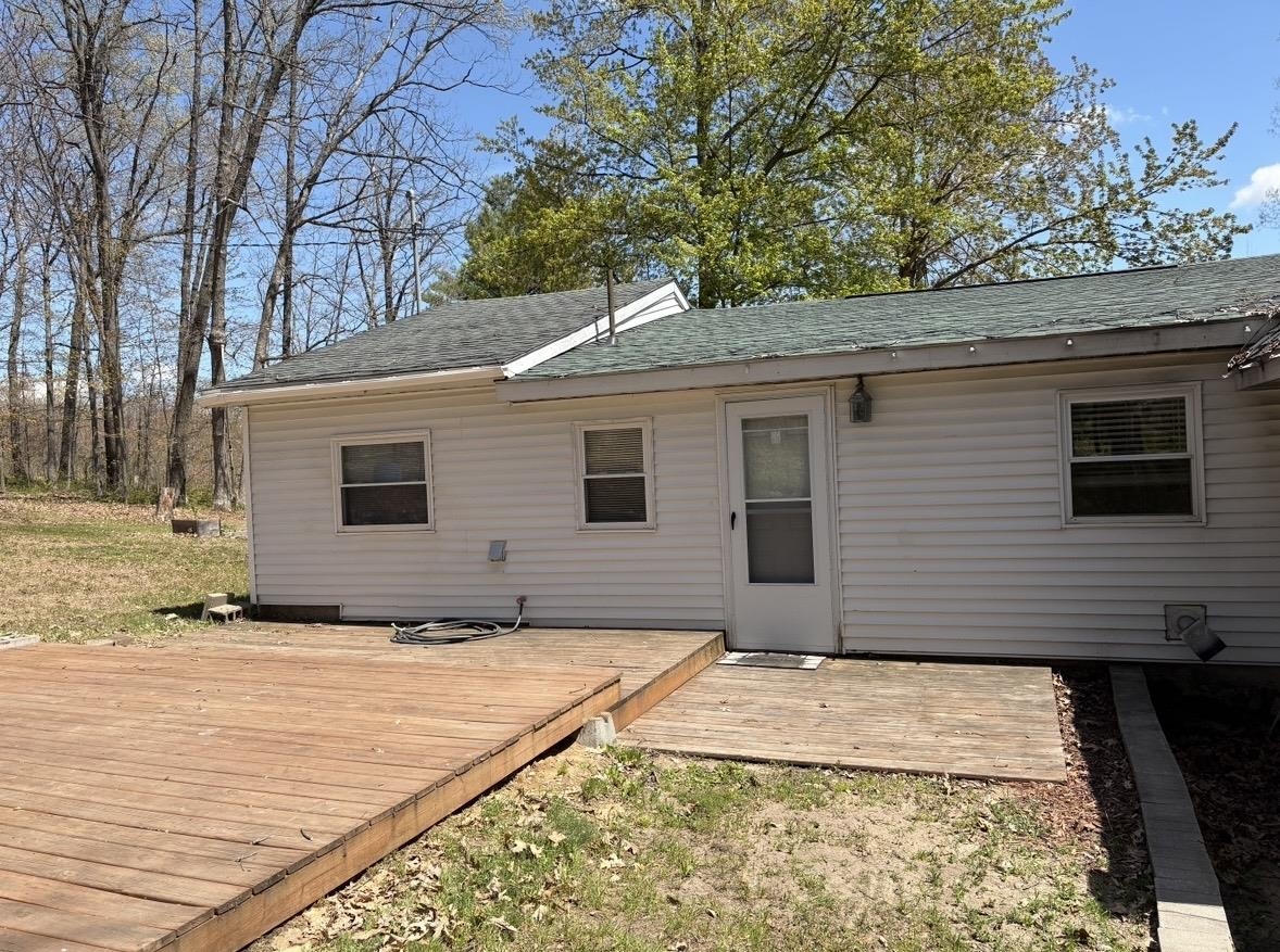 3125 Deer Lake Road Harrison, MI 48625 - Photo 5 of 22