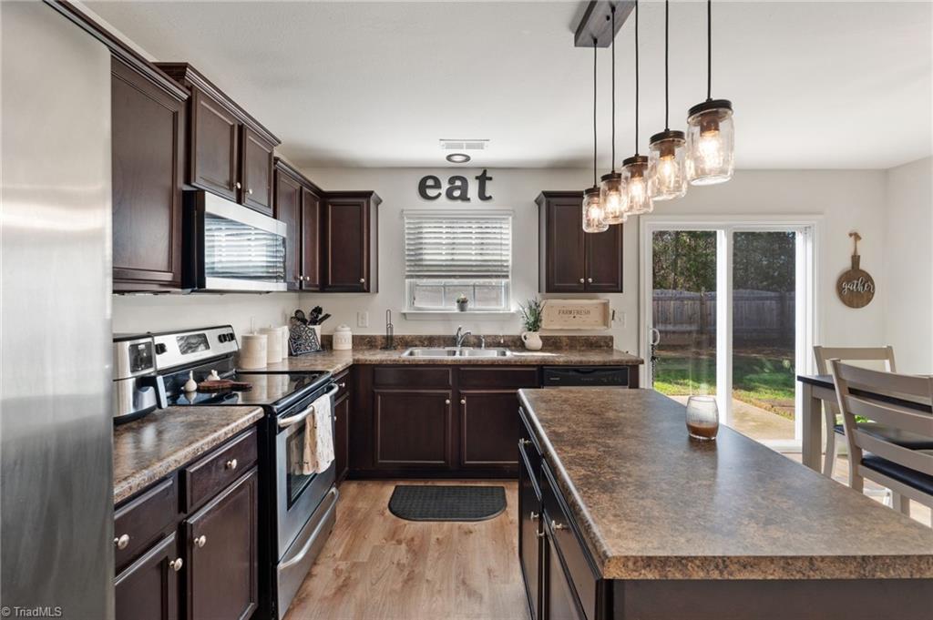 2344 Whisperwood Street Rural Hall, NC 27045 - Photo 11 of 40