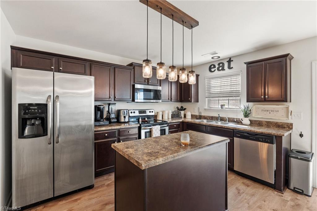 2344 Whisperwood Street Rural Hall, NC 27045 - Photo 10 of 40