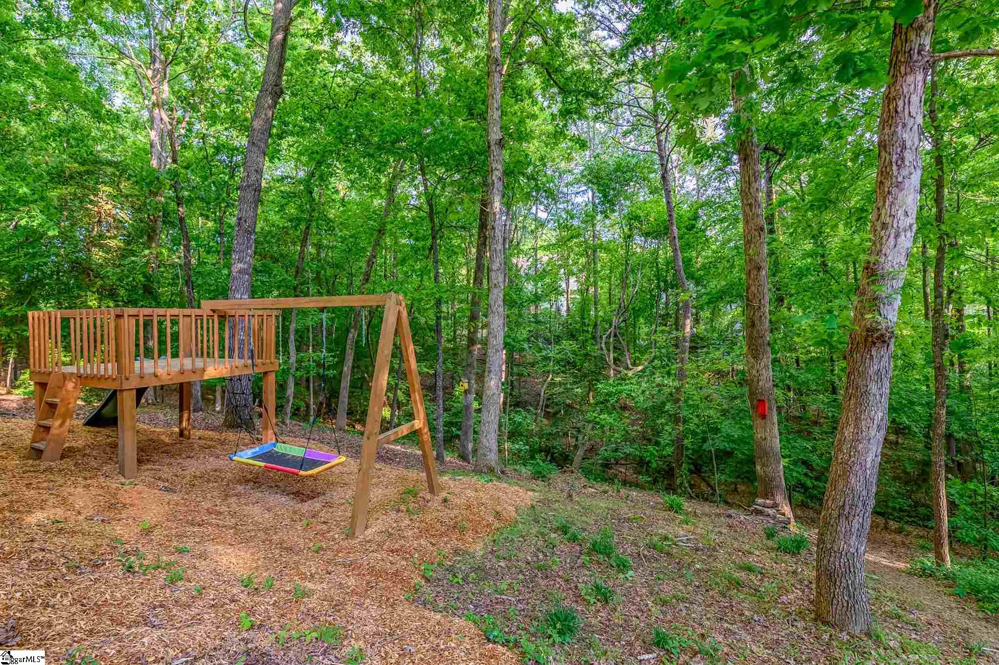 105 Deer Spring Lane Simpsonville, SC 29680 - Photo 33 of 36 Gallery Image 33