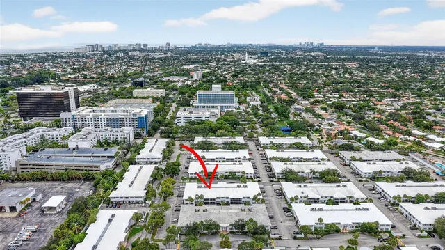 $129,000 | 2261 Northeast 67th Street, Unit 1806, Fort Lauderdale, FL 33308
