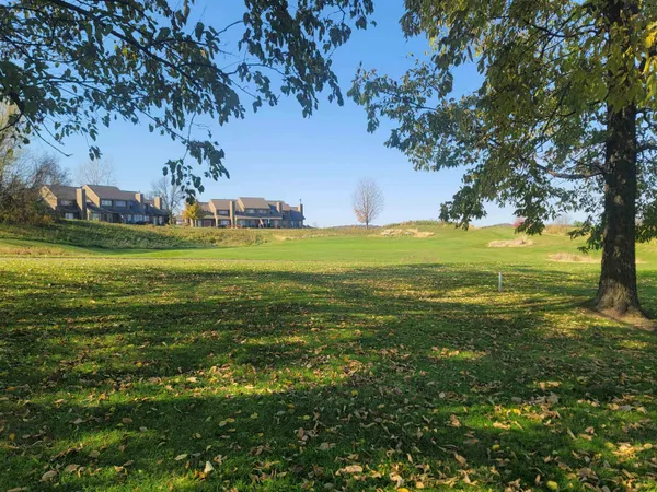 $64,900 | 4 Hickory Trail, Galena, IL 61036