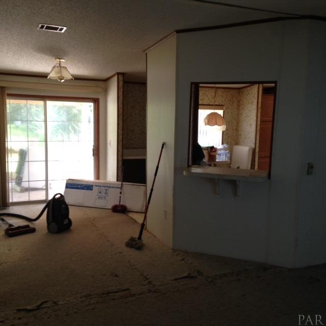7962 Parker Road Milton, FL 32570 - Photo 8 of 10 Gallery Image 8