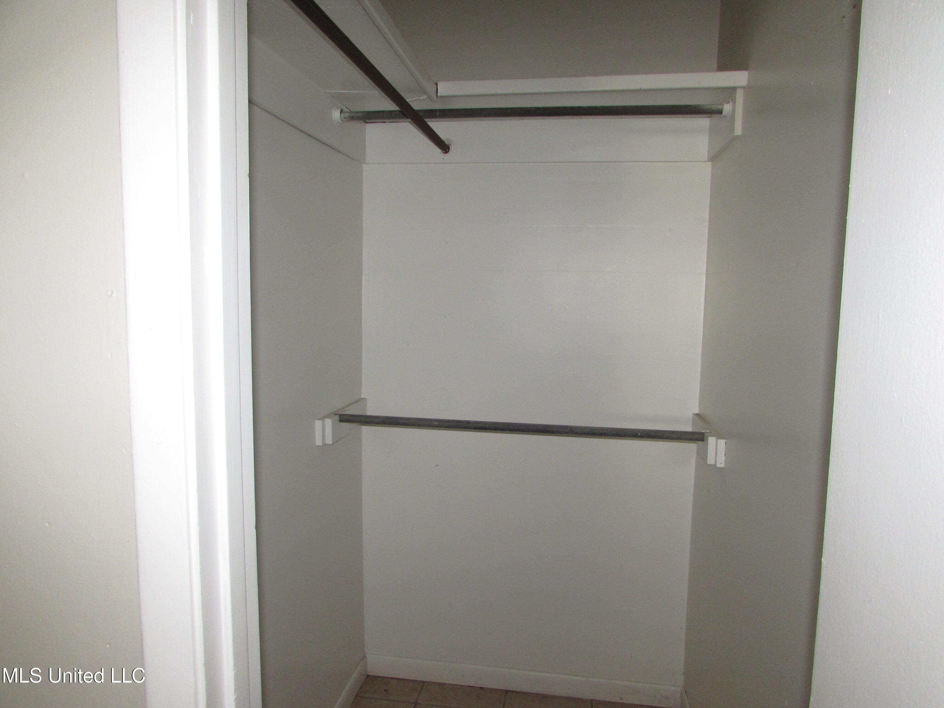 13194 Dedeaux Road Gulfport, MS 39503 - Photo 15 of 23 IMG_1215