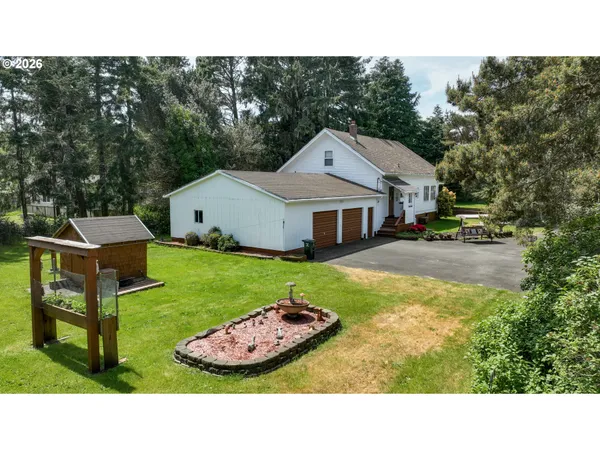 $555,000 | 89235 Highway 101, Warrenton, OR 97146