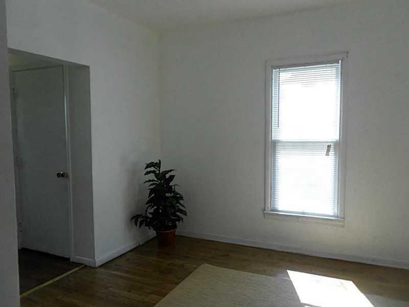 319 West Clark Street Springfield, OH 45506 - Photo 7 of 14