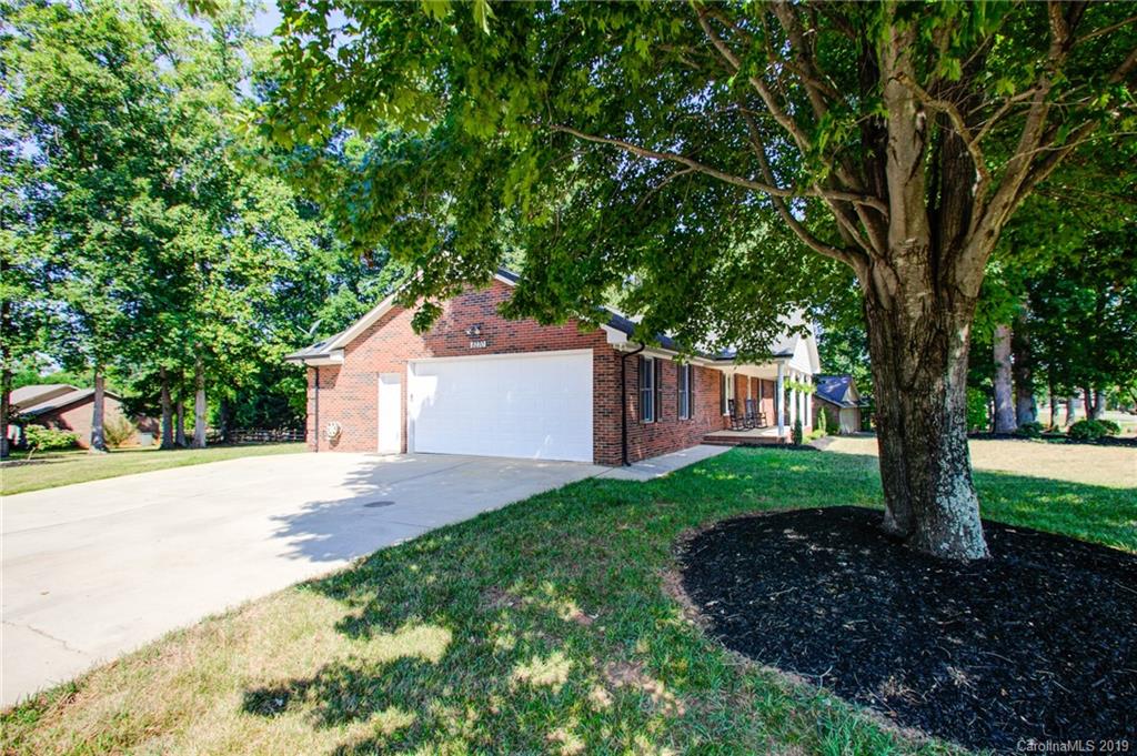 8270 Graham Road Denver, NC 28037 - Photo 23 of 29 Gallery Image 23
