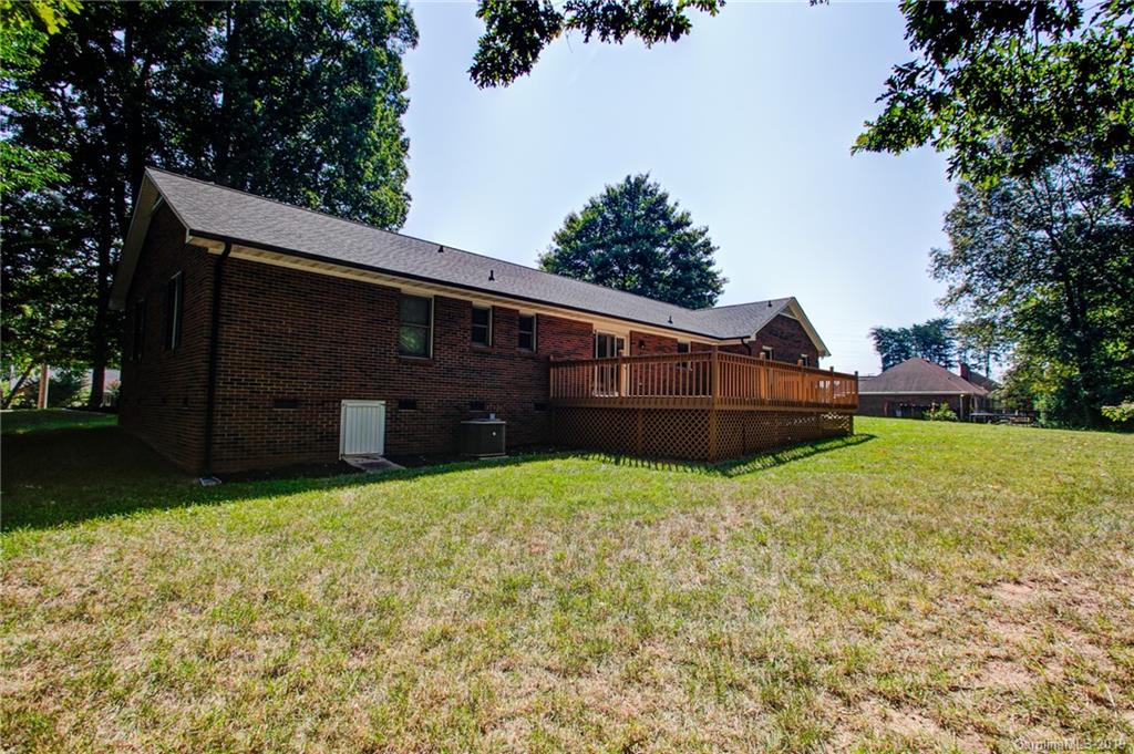 8270 Graham Road Denver, NC 28037 - Photo 28 of 29 Gallery Image 28