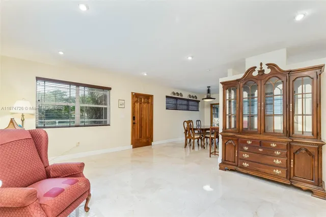 $1,025,000 | 13901 Southwest 78th Place, Palmetto Bay, FL 33158