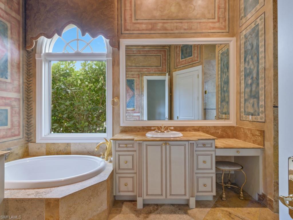 15727 Villoresi Way Naples, FL 34110 - Photo 22 of 50