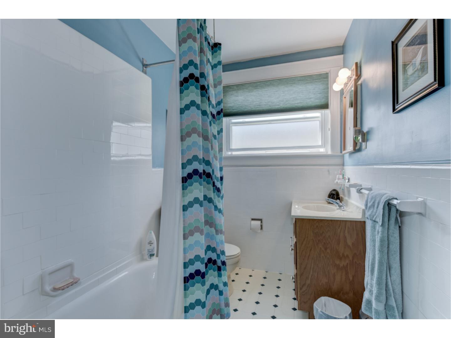 747 Humphreys Road Ardmore, PA 19003 - Photo 18 of 25 Bathroom