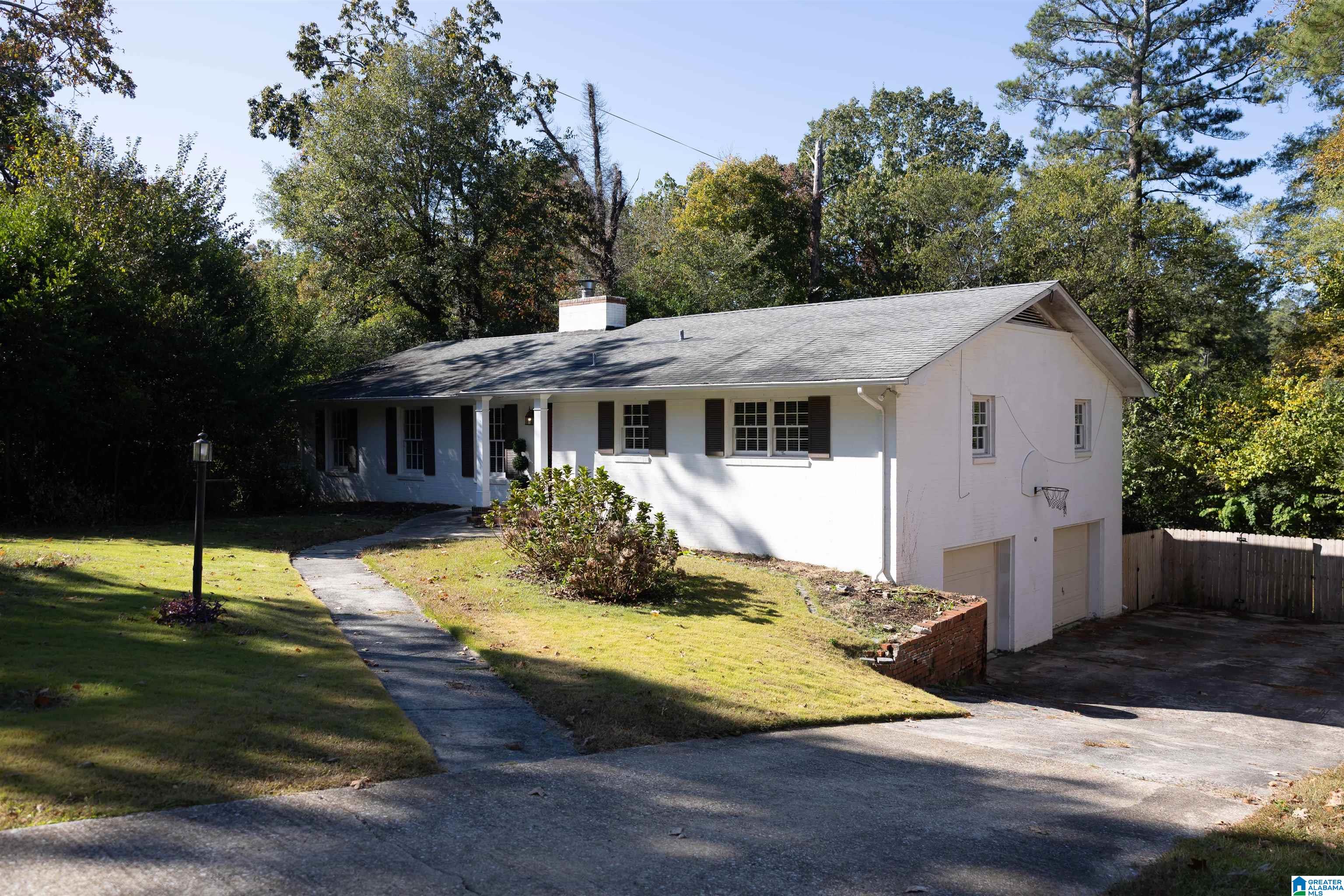 308 Crestview Road Anniston, AL 36207 - Photo 5 of 57 Gallery Image 5