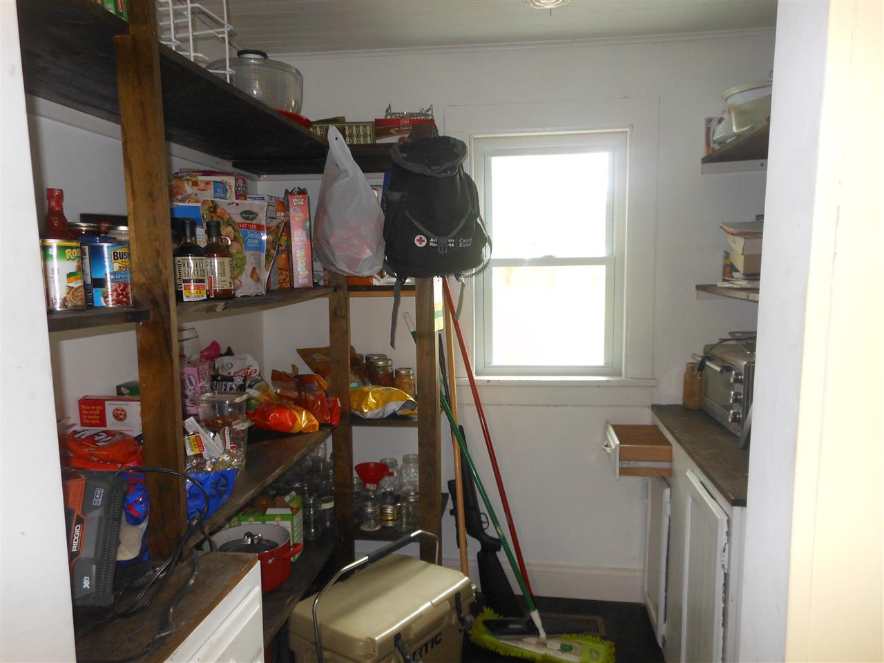 8315 Davison Road Davison, MI 48423 - Photo 22 of 23 50011449-21.JPG