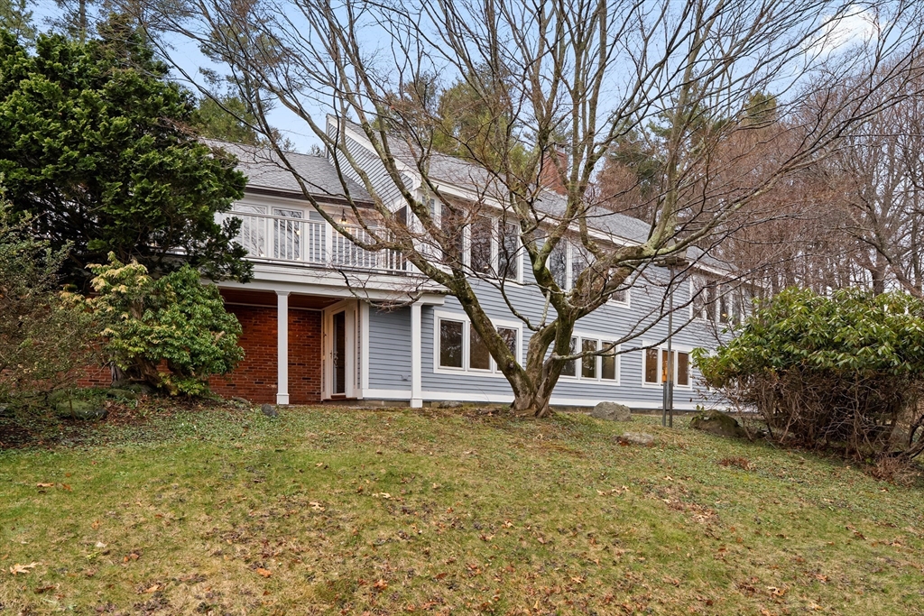 16 Burnham Road Wenham, MA 01984 - Photo 3 of 40 Gallery Image 3