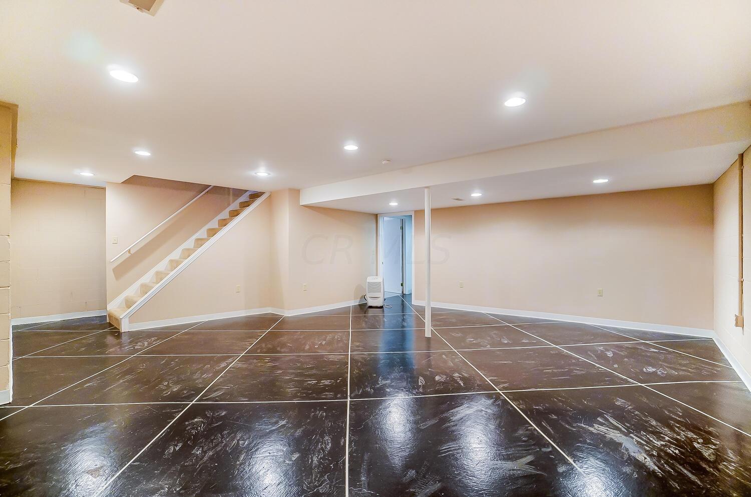 6100 Freeman Road Westerville, OH 43082 - Photo 38 of 59 Gallery Image 38