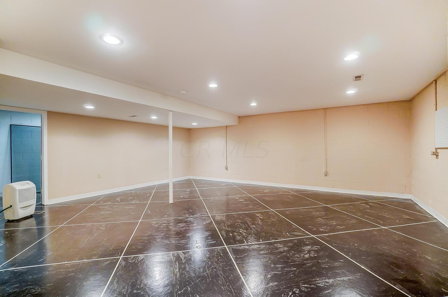 6100 Freeman Road Westerville, OH 43082 - Photo 39 of 59 Gallery Image 39