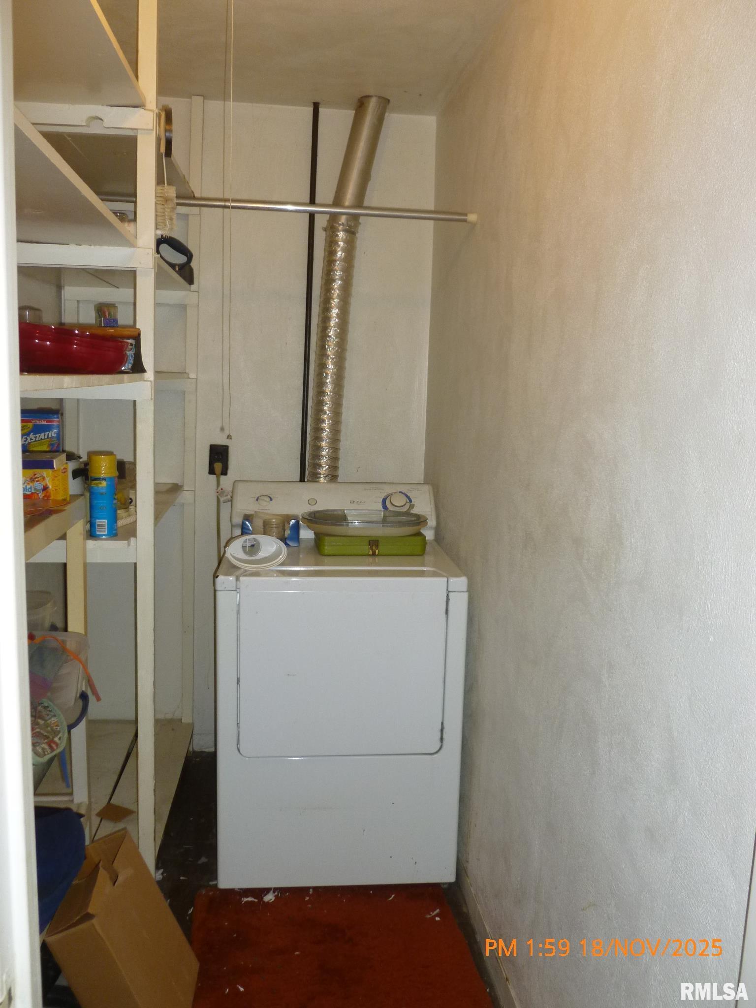 3703 13th Avenue Moline, IL 61265 - Photo 14 of 22