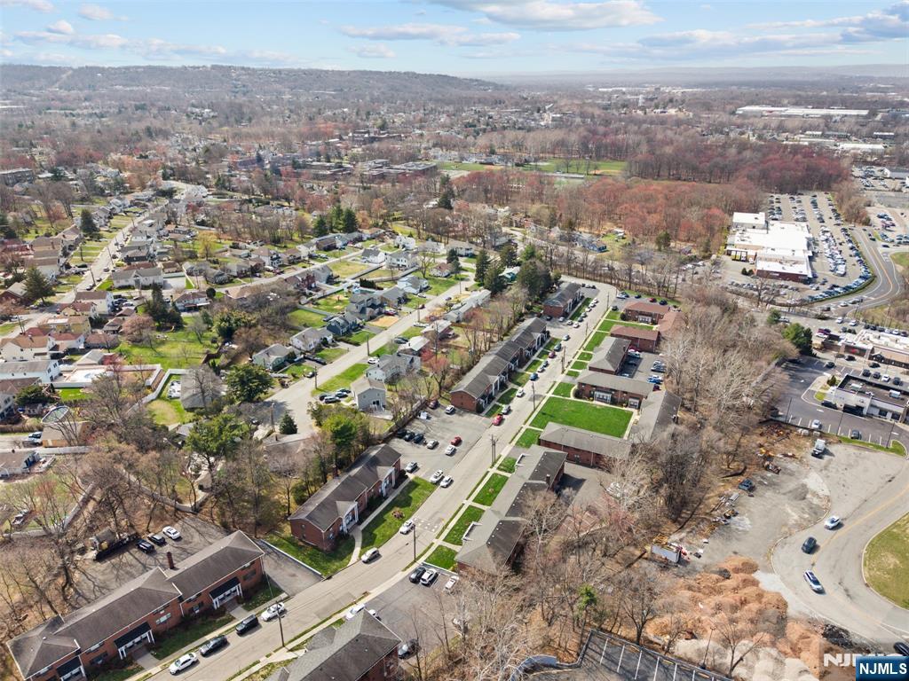 6 Colonial Drive, Unit 6A Little Falls, NJ 07424 - Photo 44 of 44 an aerial view of multiple house