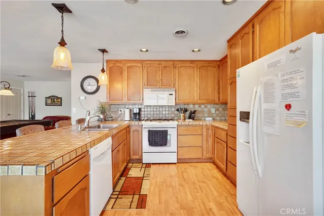 $769,000 | 14038 Rosewood Lane, Clearlake, CA 95422