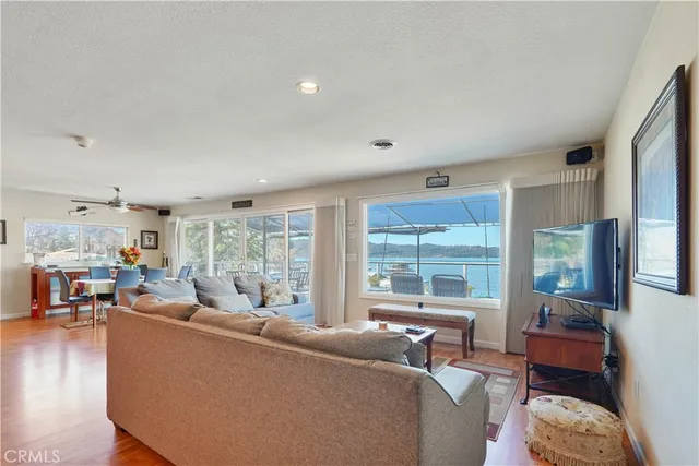 $769,000 | 14038 Rosewood Lane, Clearlake, CA 95422