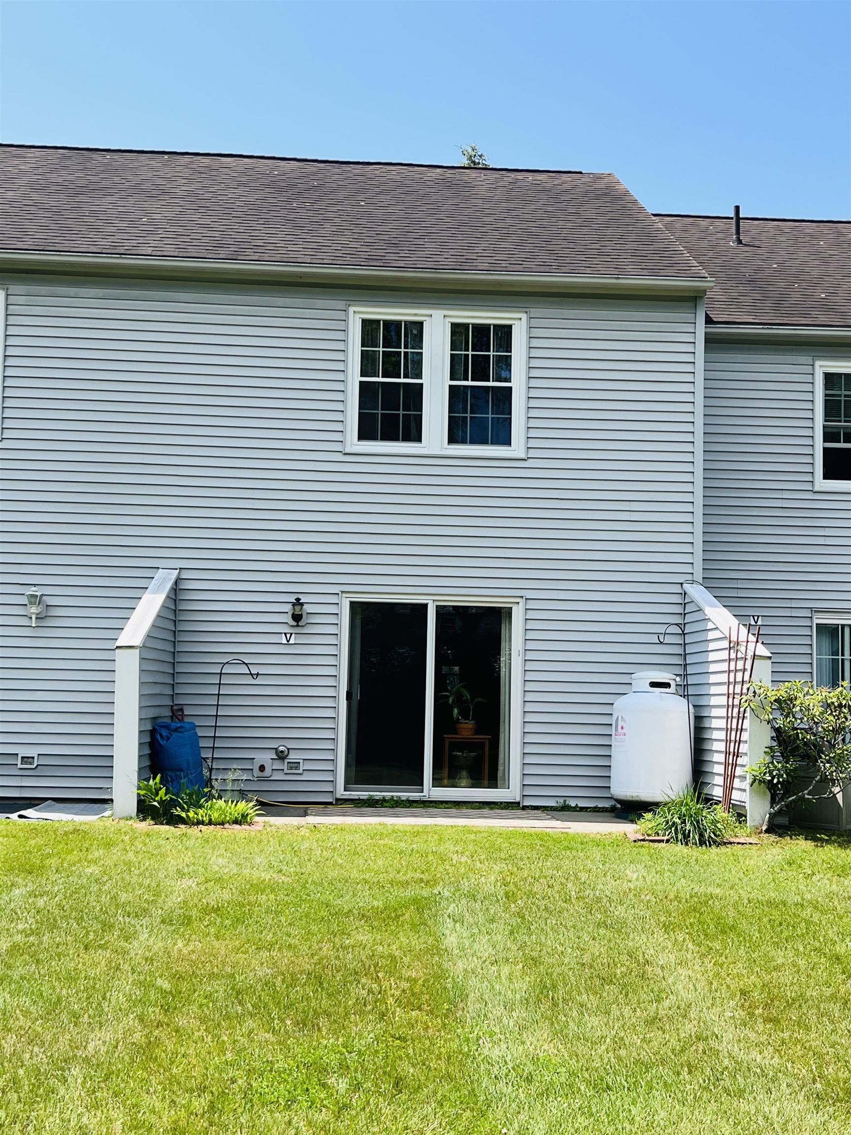14 Gilbert Square Milton, VT 05468 - Photo 6 of 24 Gallery Image 6
