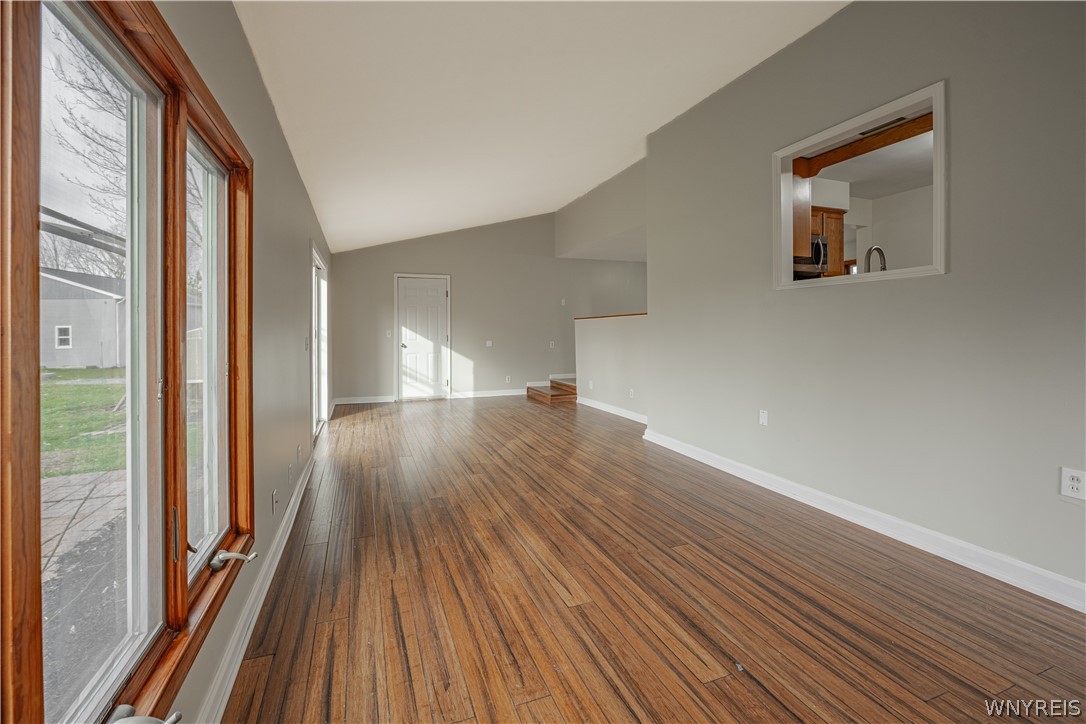 7330 Salt Road Clarence, NY 14032 - Photo 20 of 37