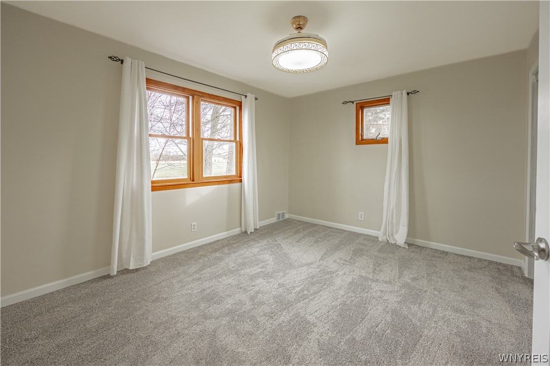 7330 Salt Road Clarence, NY 14032 - Photo 22 of 37