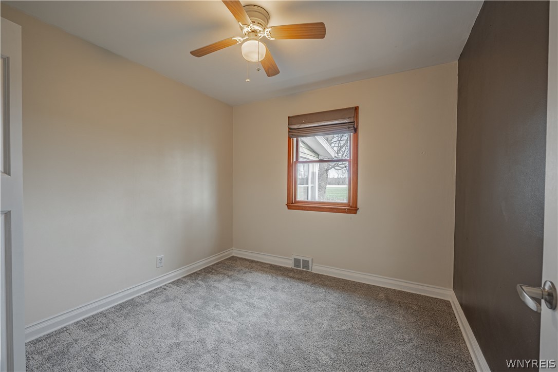 7330 Salt Road Clarence, NY 14032 - Photo 26 of 37