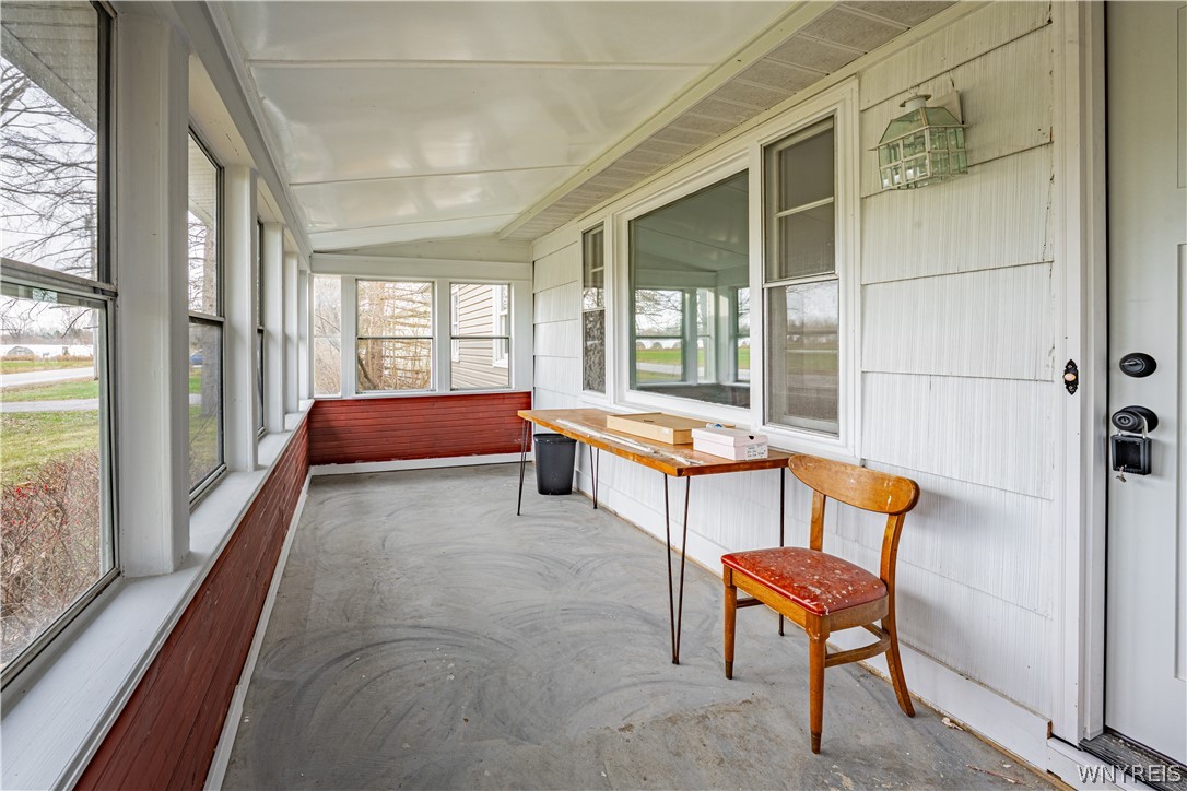 7330 Salt Road Clarence, NY 14032 - Photo 6 of 37 Enclosed Front Porch