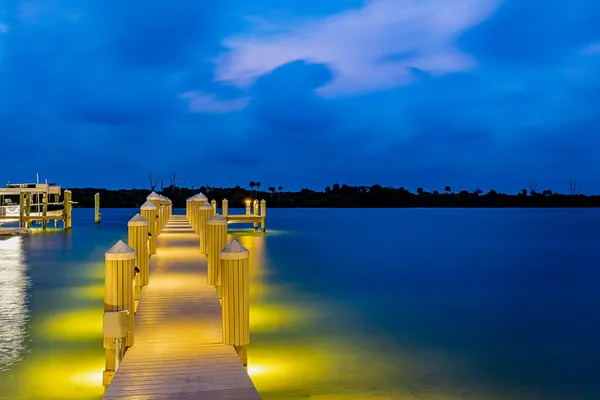 $11,333,000 | 18119 Southeast Federal Highway, Jupiter, FL 33469