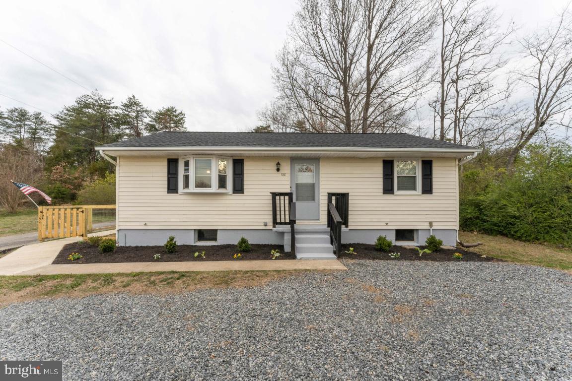 152 Greenbank Road Fredericksburg, VA 22406 - Photo 1 of 30