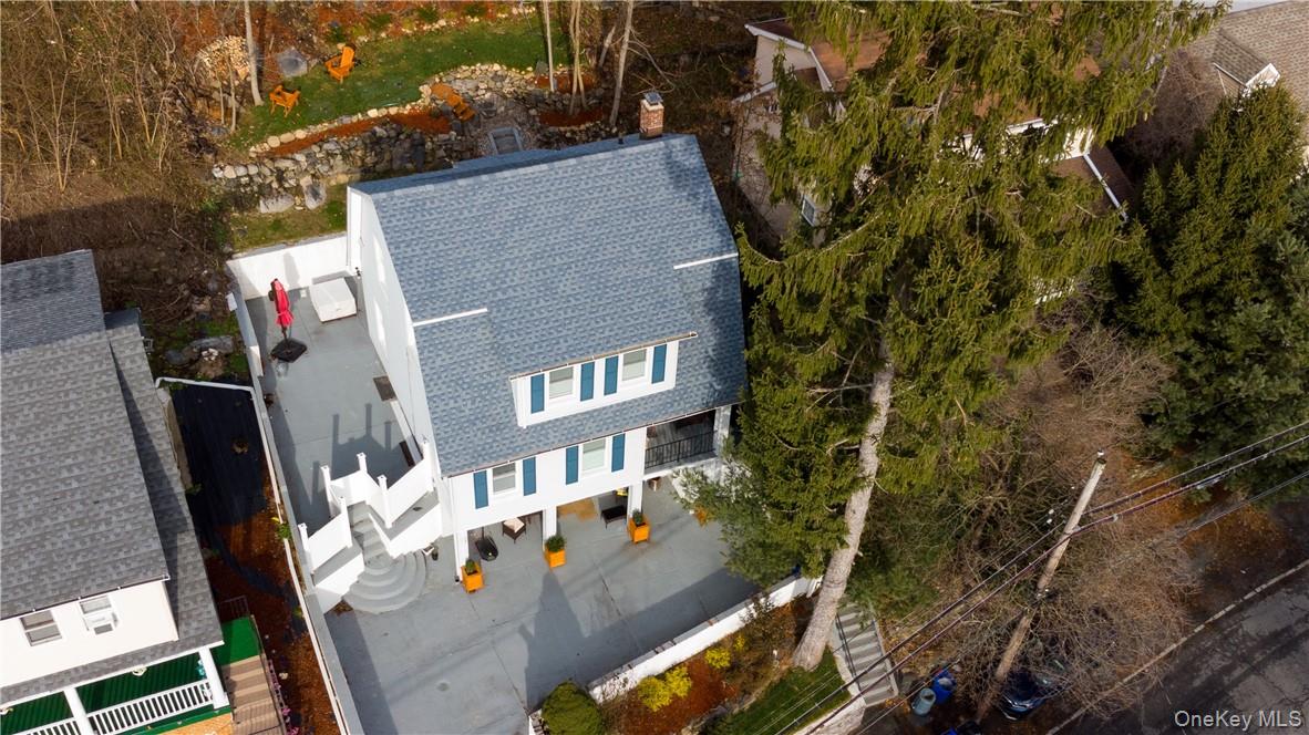37 South Washington Avenue Hartsdale, NY 10530 - Photo 31 of 34 an aerial view of residential houses with outdoor space