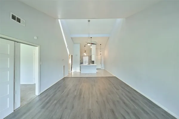 $168,000 | 192 April Point Drive North, Montgomery, TX 77356