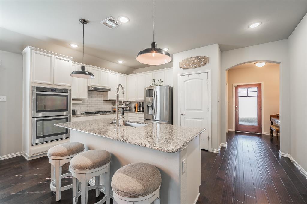 2013 Rosebury Lane Forney, TX 75126 - Photo 2 of 29