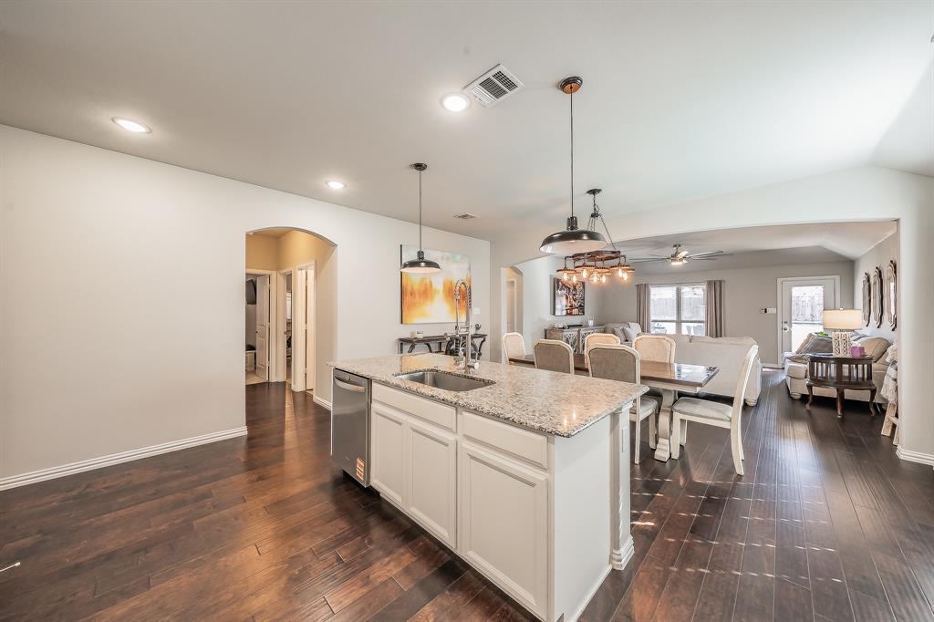 2013 Rosebury Lane Forney, TX 75126 - Photo 5 of 29