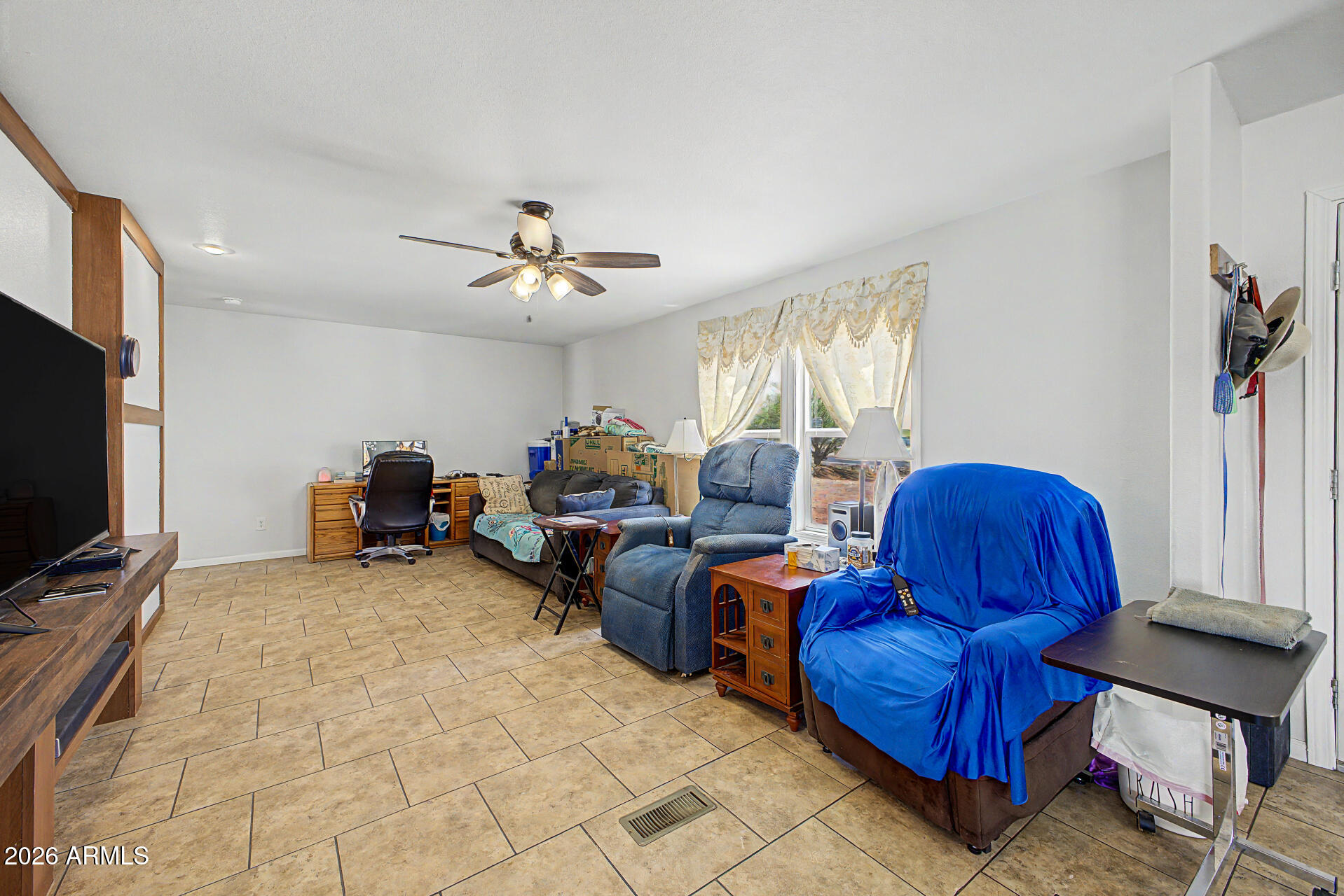 2576 West Tepee Street Apache Junction, AZ 85120 - Photo 4 of 29 4 - Tepee