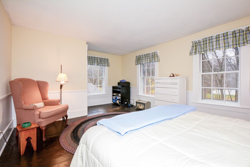 553 Main Street Boxford, MA 01921 - Photo 17 of 29