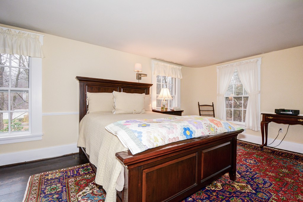 553 Main Street Boxford, MA 01921 - Photo 18 of 29