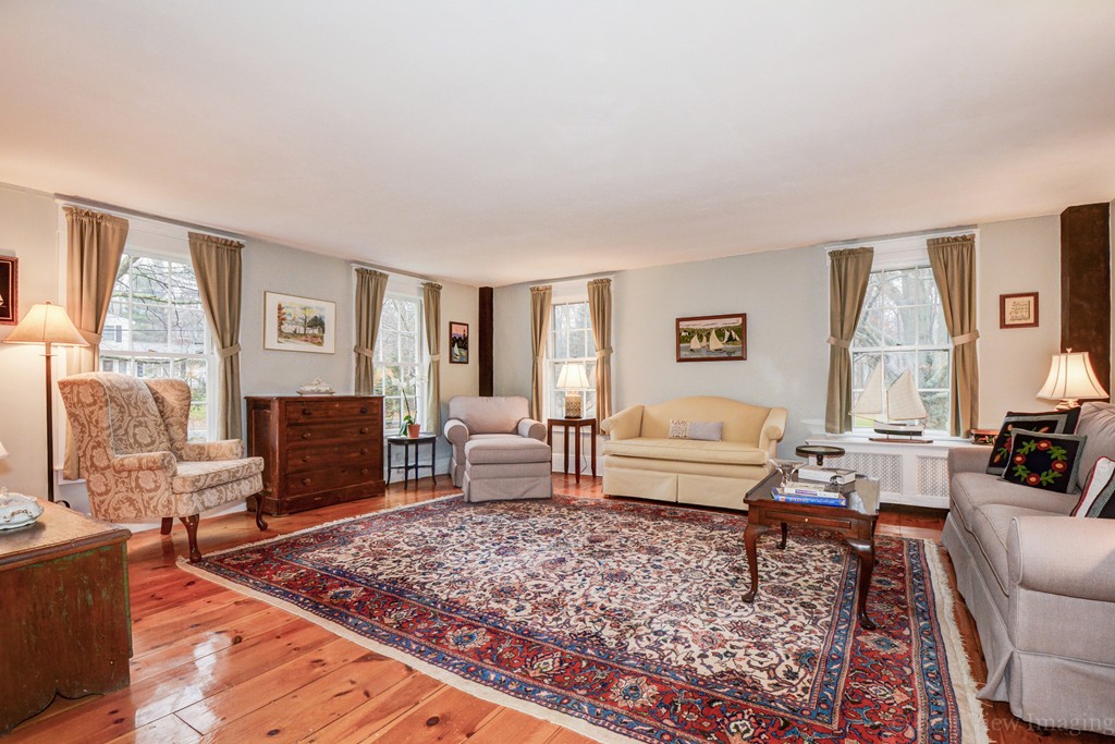 553 Main Street Boxford, MA 01921 - Photo 5 of 29