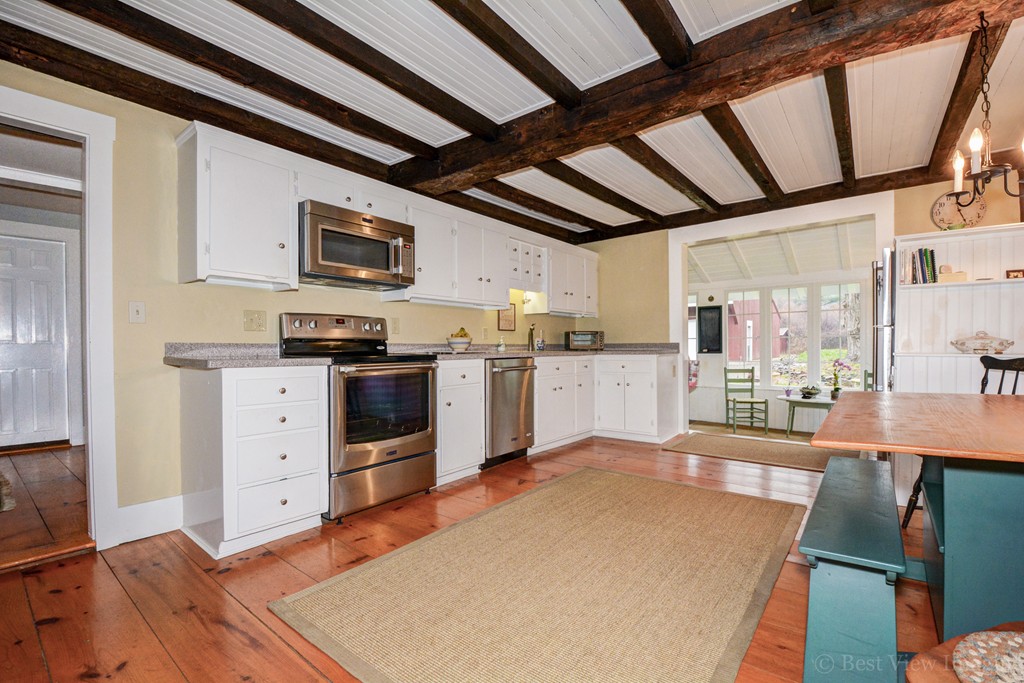 553 Main Street Boxford, MA 01921 - Photo 6 of 29