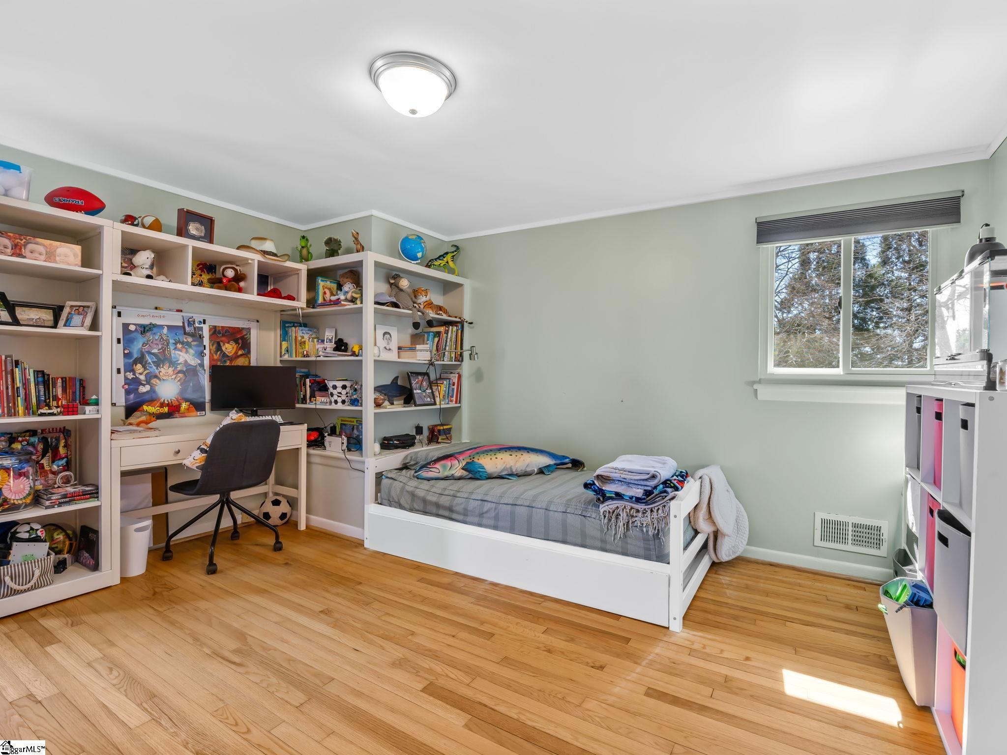 145 Dickson Road Campobello, SC 29322 - Photo 35 of 50 There is an attached Jack & Jill bathroom connecting bedrooms 2 & 3.