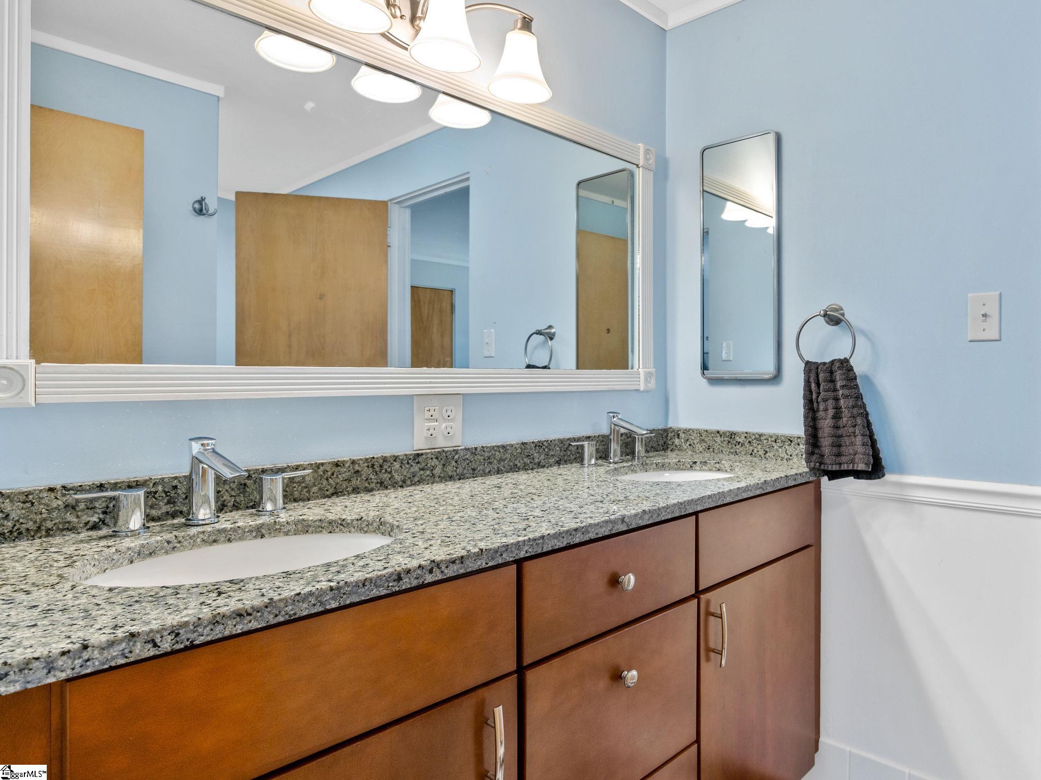 145 Dickson Road Campobello, SC 29322 - Photo 38 of 50