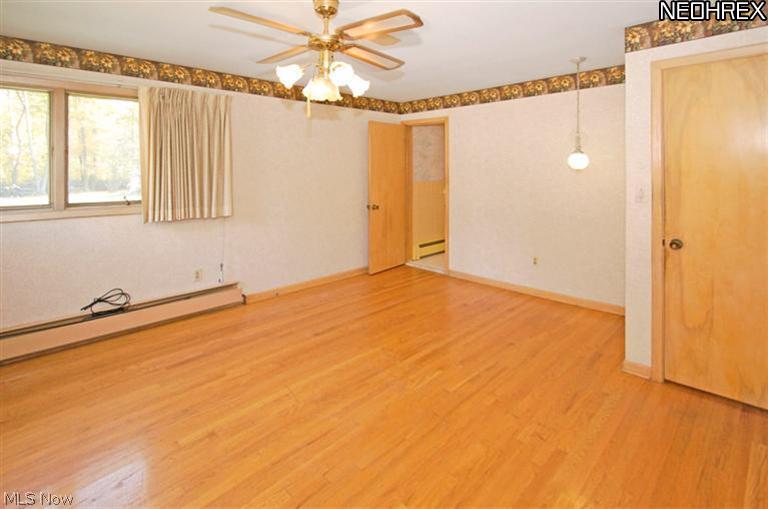 5365 Hauserman Road Cleveland, OH 44130 - Photo 12 of 24 Gallery Image 12