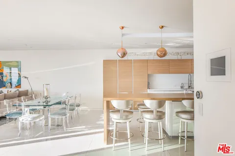 $13,500,000 | 1645 Carla Ridge, Beverly Hills, CA 90210