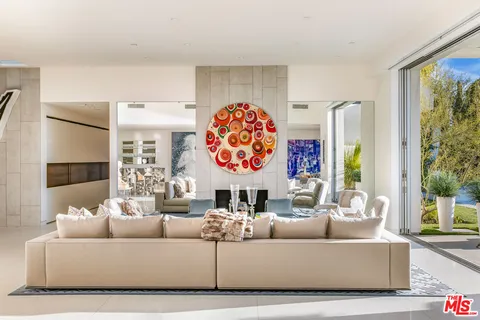 $13,500,000 | 1645 Carla Ridge, Beverly Hills, CA 90210