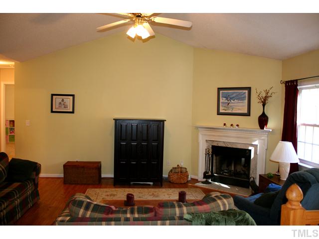 1511 Middle Ridge Drive Willow Spring, NC 27592 - Photo 4 of 24 Gallery Image 4