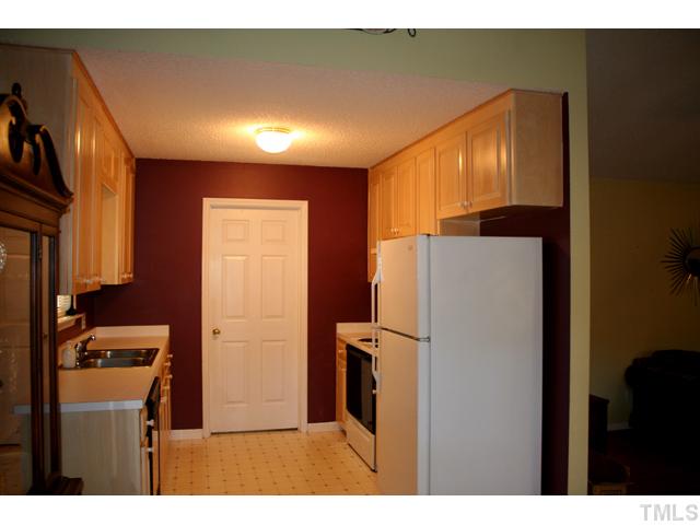 1511 Middle Ridge Drive Willow Spring, NC 27592 - Photo 8 of 24 Gallery Image 8